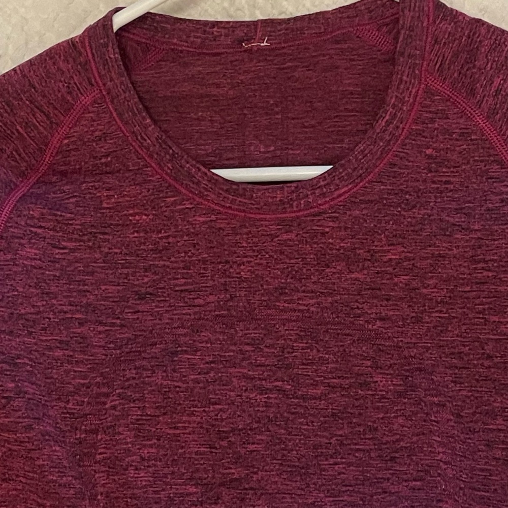 Lululemon Swiftly Tech Fuchsia Long Sleeve, Size 6 - image 4